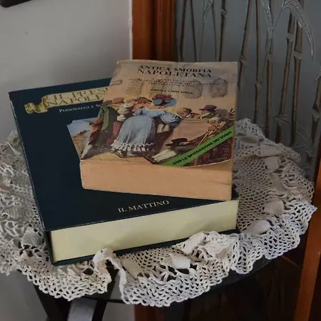 公寓 La Casa Di Vittorio 那不勒斯