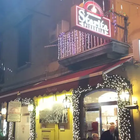 شقة La Casa Di Vittorio نابولي